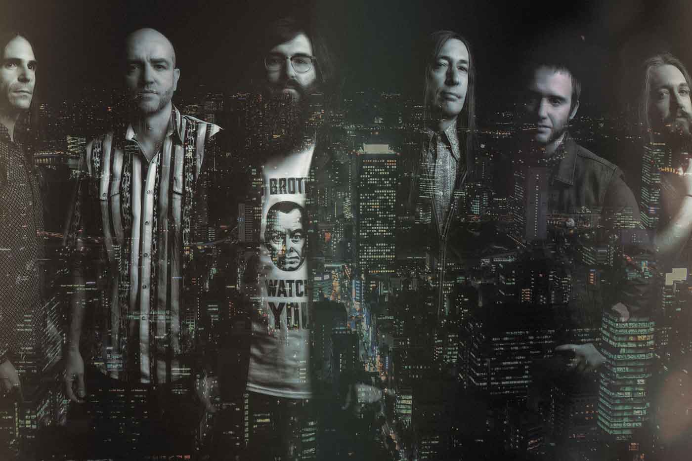 “Este disco es  una buena manera de escapar de lo que se supone que funciona”